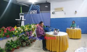 Walikota Gorontalo saat mengikuti dialog interaktif