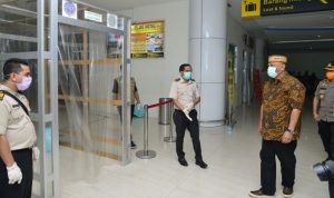Gubernur Gorontalo Rusli habibie Terbang Ke Jakarta, Mangkir Dipersidangan Korupsi GORR