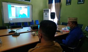 Ketua DPRD Kabupaten Bone Bolango saat Rapat Virtual
